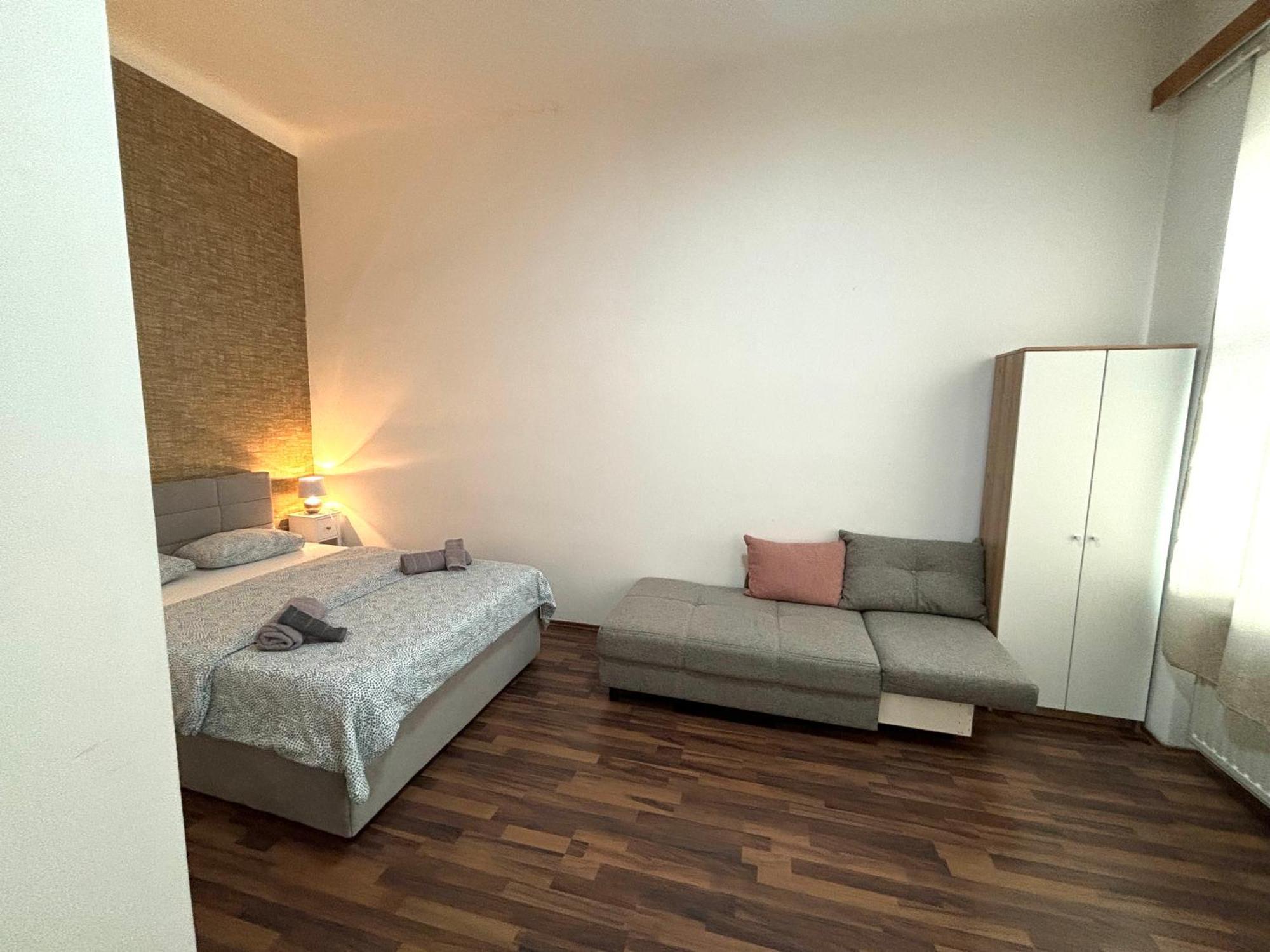 Cityplaza - Apartments 1020 Wina Bagian luar foto